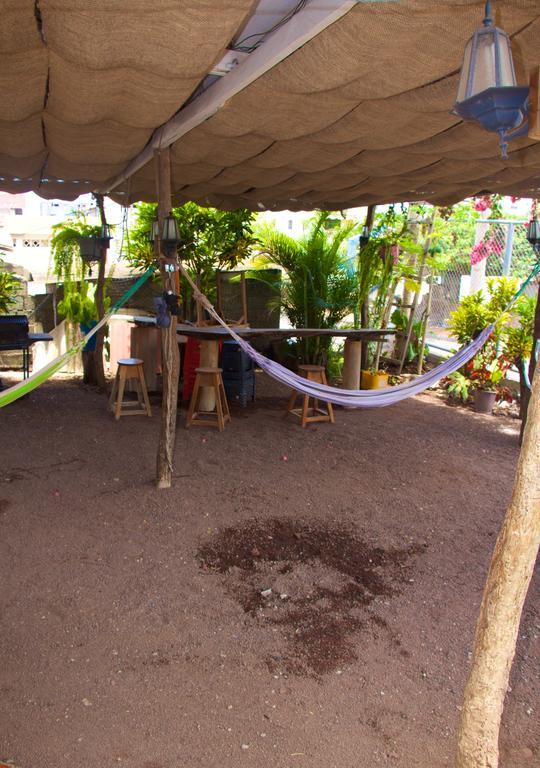 Hostal Nathaly Puerto Baquerizo Moreno Exterior foto